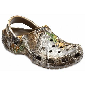 Crocs Classic Realtree Edge® Men's Clogs Brown | Australia 0760YXFU